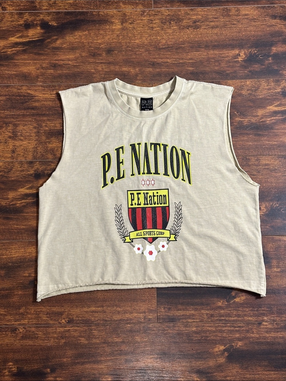 P.E Nation Crop Muscle Tank Beige Crest Graphic M ⚡
